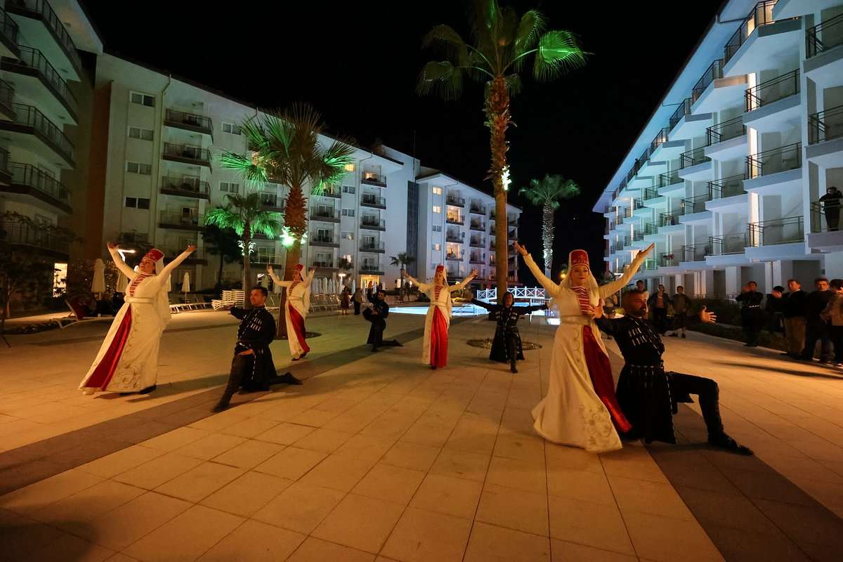 Ramada Suites Hotel Kuşadası Ramada Suites Hotel Kuşadası