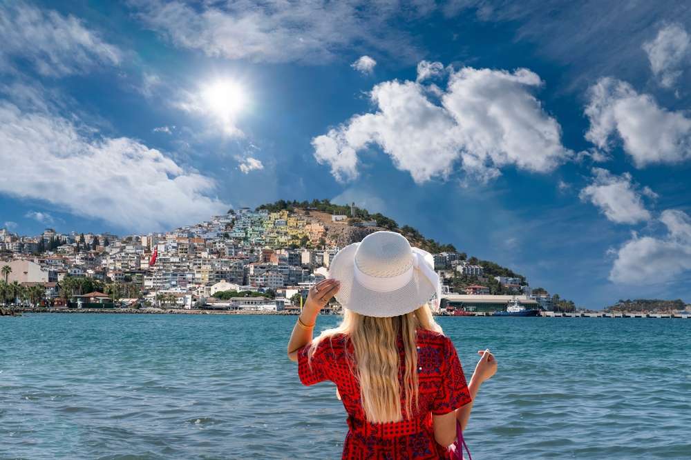 tourImage